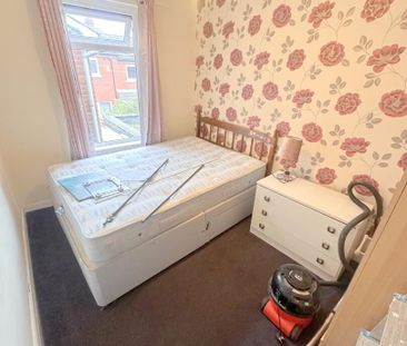 38 London Road, BT68EY, Belfast - Photo 6