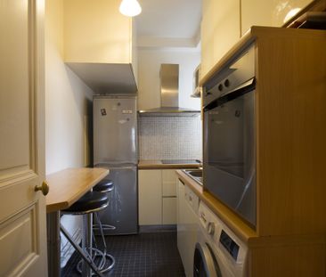 Appartement à louer rue Denis Poisson, Paris 17ème - Photo 2