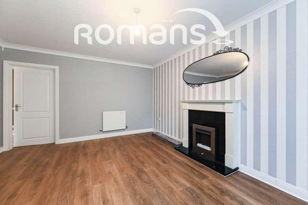 School Drive, Woodley, Reading, RG5 - Photo 2