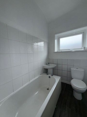 Regent Street, Lancashire - Photo 4