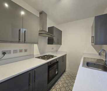 2 bedroom terraced house to rent - Photo 6