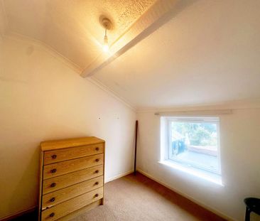 2 bedroom property to rent - Photo 3