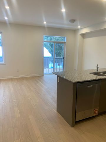 For Lease - 63 Hillcroft Way, Kawartha Lakes, Ontario - Photo 3