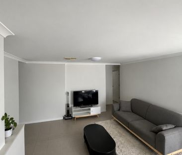 Bayswater - Photo 1