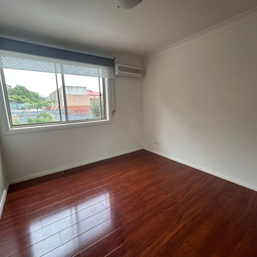 Cozy Family Sanctuary - Photo 1