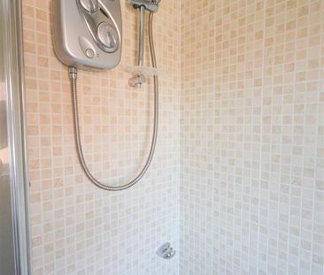 3 bedroom townhouse to rent - Photo 2