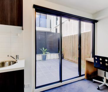 Standard Studio with balcony style 2 - Photo 5