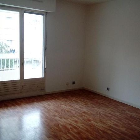 Location Appartement 1 pièce 42m² CUSSET 03300 - Photo 4