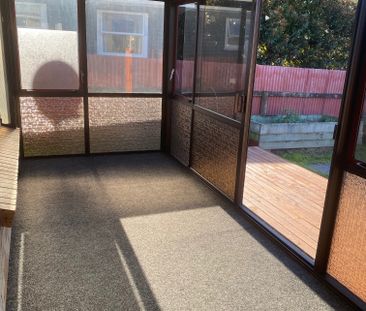 Welcome to 48 Links Avenue. - Photo 5