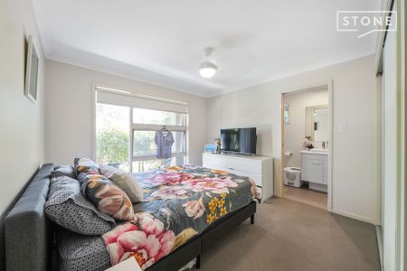 Spacious Family Home in Prime Location - Photo 2