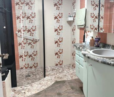 Location Appartement 116m² - Photo 3