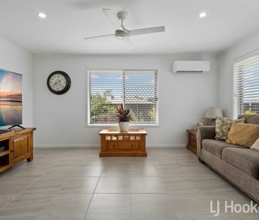 17 Bradman Way, URANGAN - Photo 1