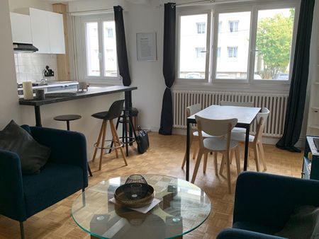 "LA MYTHIQUE" - Location Appartement tours : 21.54 m2 - Photo 5