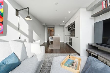 For Lease - 111 St Clair Avenue Unit# 811, Toronto, Ontario - Photo 4