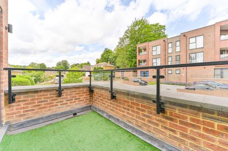 1 bedroom flat to rent - Photo 2