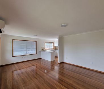 Beautifully Positioned Ground Floor Unit! - Photo 4