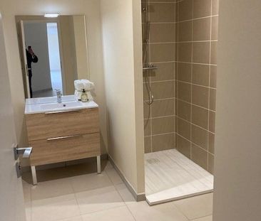 Location Appartement 3 pièces 65m² AUCAMVILLE 31140 - Photo 3