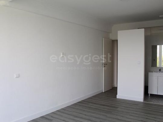 Apartamento T2 - Photo 1