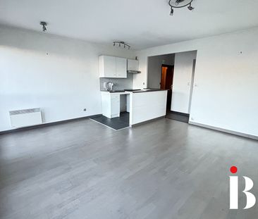 Location Appartement 1 pièce 31m² NANTES 44000 - Photo 2