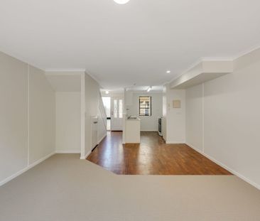 Sought After East Toowoomba Location - Photo 1