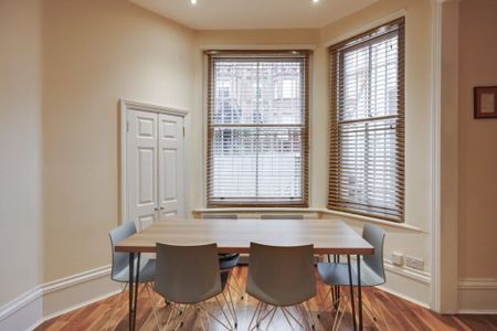 3 Bedroom Flat To Let - Photo 2