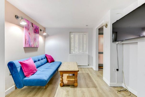 2 bedroom house to rent - Photo 1