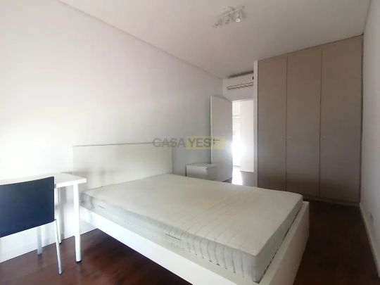 Apartment T4 in Alvalade, Lisboa - Foto 1