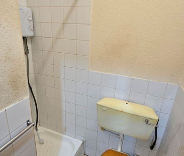 Flat 5, 26 Ramshill Road, Scarborough - Photo 4