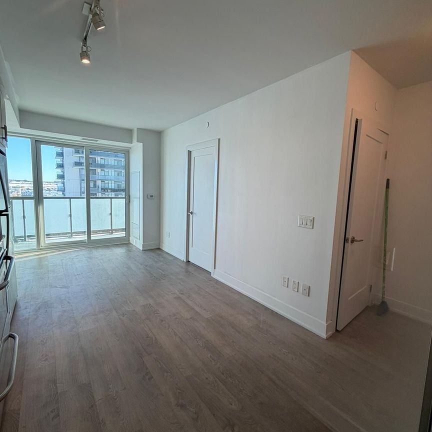 For Lease - 2550 Simcoe Street Unit# 914, Oshawa, Ontario - Photo 1