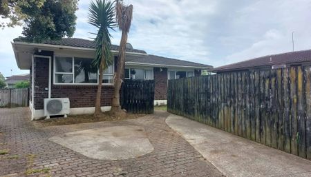 WATER INCLUDED!! - Photo 5