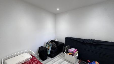1 bedroom house to rent - Photo 2