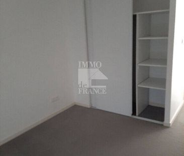 Location appartement 3 pièces 71.5 m² à La Roche-sur-Yon (85000) - Photo 2