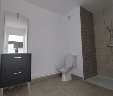 Location Appartement 2 pièces 46m² LUCE 28110 - Photo 2