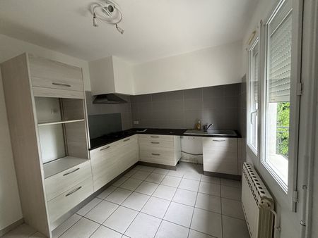 Location maison 4 pièces, 80.00m², Plaisance-du-Touch - Photo 2