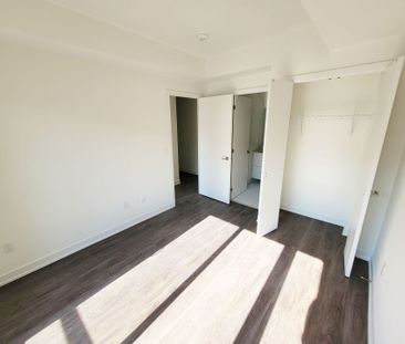 For Lease - 2 Steckley House Lane Unit# 911, Richmond Hill, Ontario - Photo 1