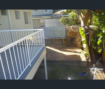 154 Prior Street, Tarragindi, Qld 4121 - Photo 1