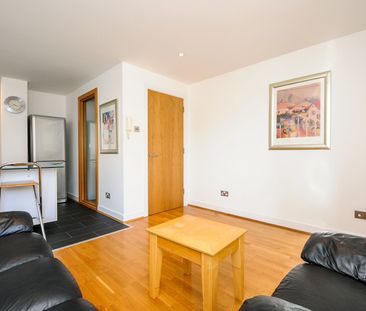 Queens Wharf, Reading, RG1 4QE - Photo 1