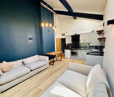 2 bedroom flat to rent - Photo 1