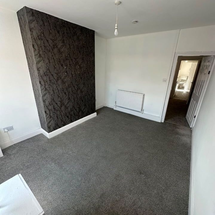 2 Bed Terraced House, Well Lane, L20 - Photo 1