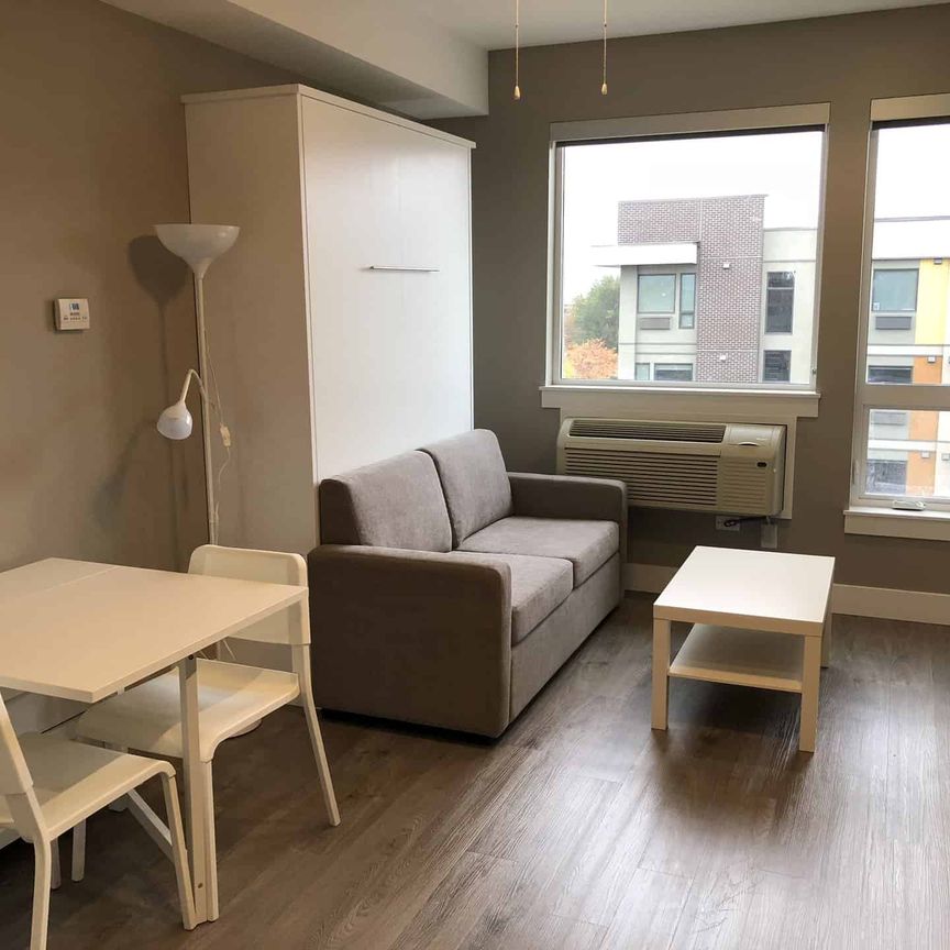 Avail. May.1st: Top Floor – Studio, Cambridge House - Photo 1