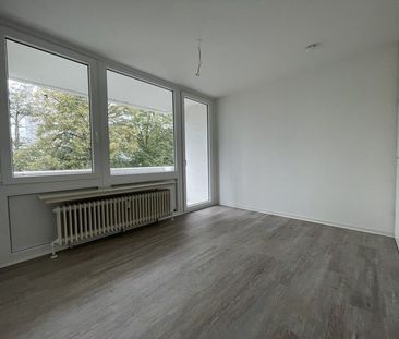 Großzügige 4-Zimmer-Wohnung mit zwei Balkonen - Photo 4