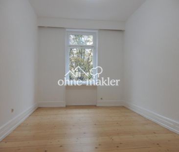 Großzügige 2-Zimmer-Altbauwohnung in erstklassiger Nordend-Lage - Photo 2