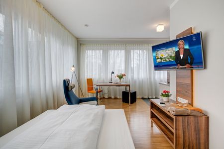 ADALPERO APARTMENTS in Ismaning - Photo 4