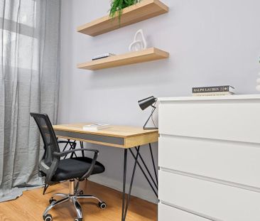 Avenida de Sidónio Pais, Lisbon, Lisbon 1050-215 - Photo 1