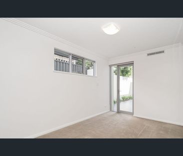 1/28 Hampton Street, Burswood, WA 6100 - Photo 4