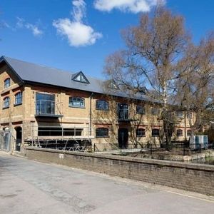 Crabble Hill, Dover, CT17 0FA, Kent - Photo 2