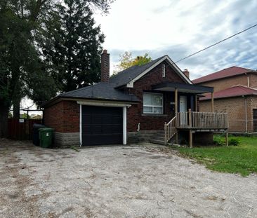 For Lease - 203 Drewry Avenue, Toronto, Ontario - Photo 1