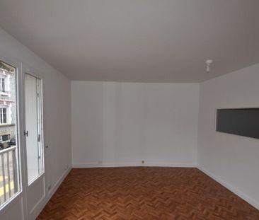 Location Appartement 2 pièces 51m² - Photo 5