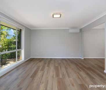 Comfortable 3-Bedroom Home in Springwood - Photo 2