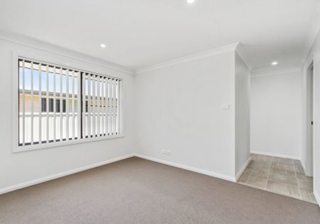 NORTH TAMWORTH- Spacious 4 Bedroom Home with Great Views of Tamworth - Photo 2